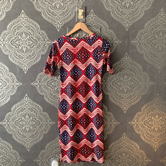 XS Red White and Blue Stars and Stripes Dress - LuLaRoe - Picture 2 of 4